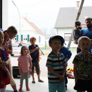 Eltern-Kind-Zentrum Uhudlerland zu Besuch, 05.06.2016
