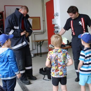 Eltern-Kind-Zentrum Uhudlerland zu Besuch, 05.06.2016
