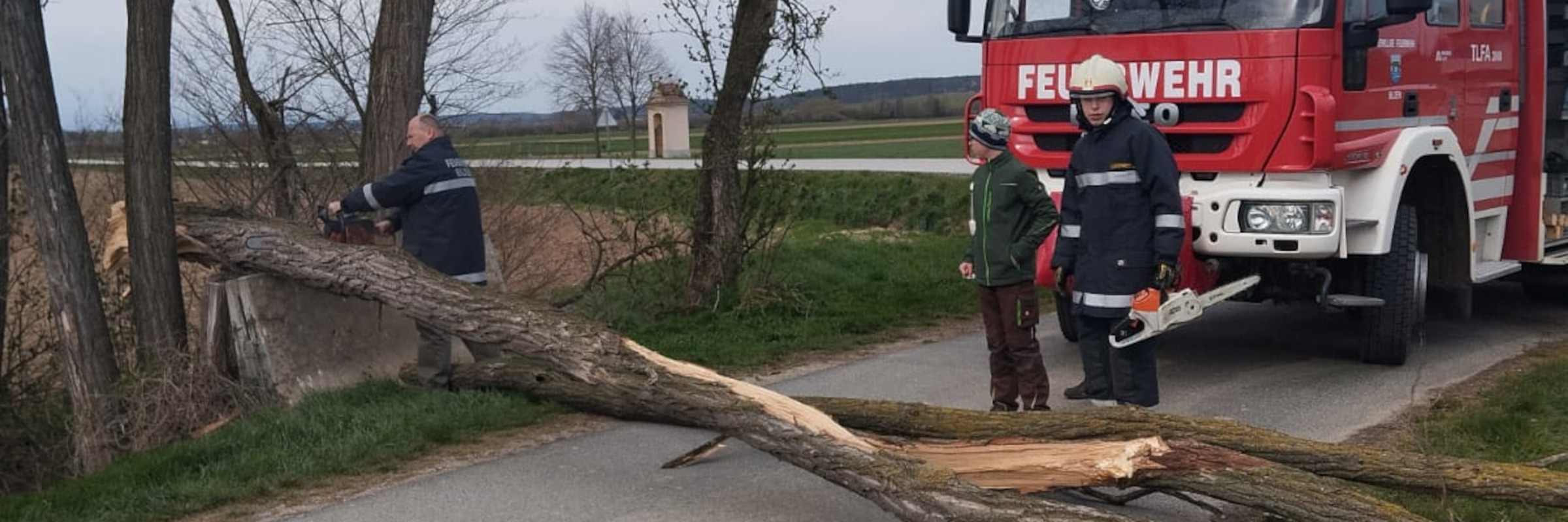 Beseitigung von Sturmschäden, 27.03.2026