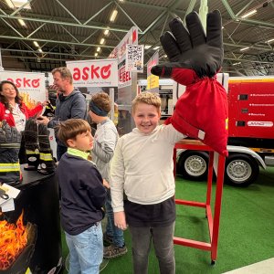 FJ besucht die Feuerwehrmesse, 14.03.2026