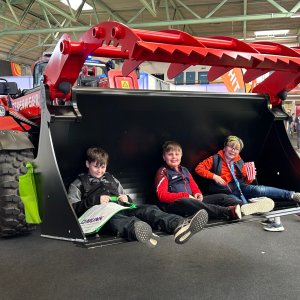 FJ besucht die Feuerwehrmesse, 14.03.2026